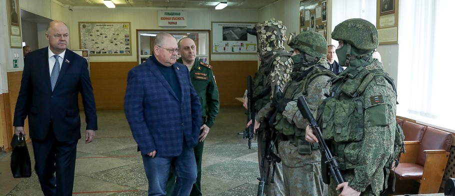 Олег Мельниченко поручил провести дополнительное медобследование призывников