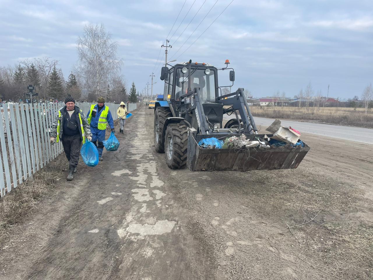 В Кузнецке в благоустройстве города приняли участие 822 человека и 9 единиц спецтехники