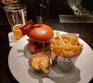 Готовим полезный домашний бургер