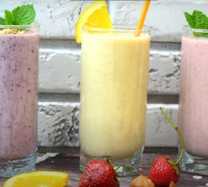 Готовим банановый смузи с овсяными хлопьями на завтрак