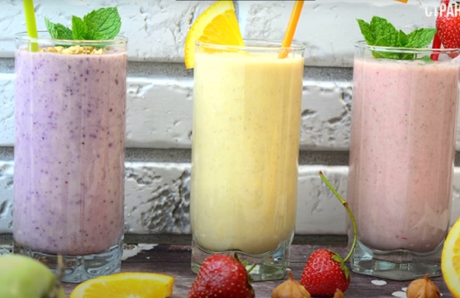 Готовим банановый смузи с овсяными хлопьями на завтрак