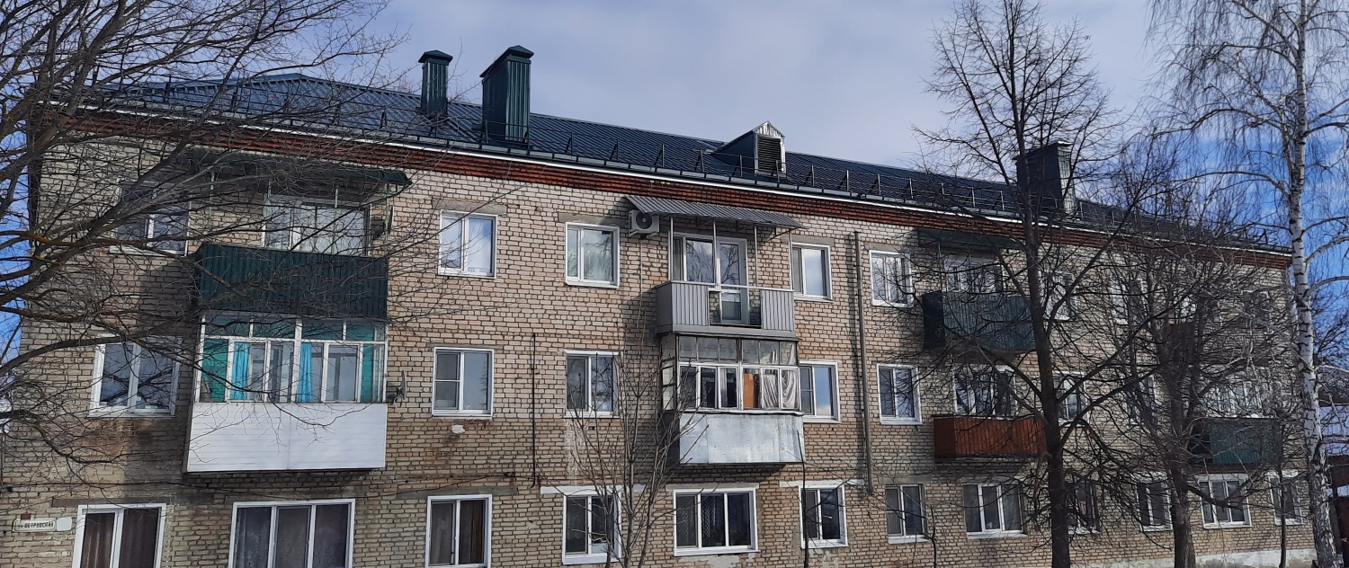 В Сердобске в многоквартирном доме по улице Островского отремонтировали крышу