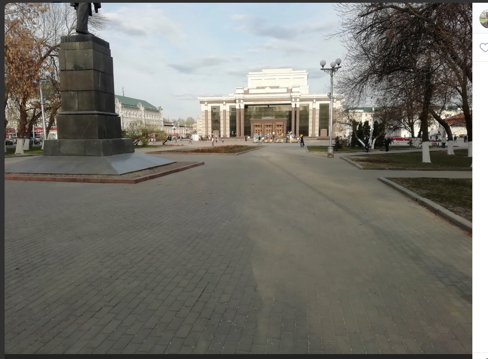 Жители Пензы не нашли ни одной лавочки в сквере Белинского