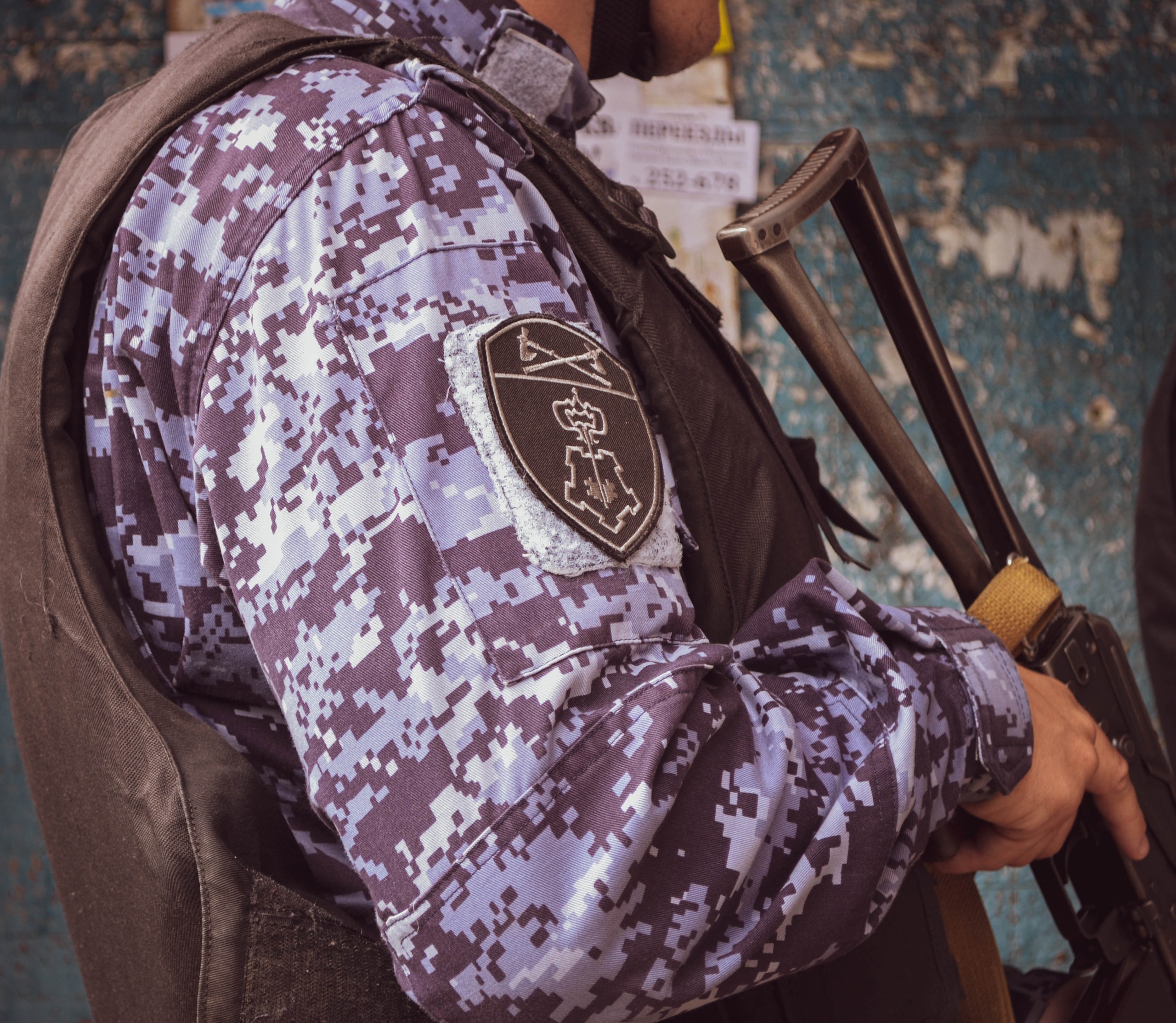 В Пензе посетитель бара получил по голове за замечание матерящимся мужчинам