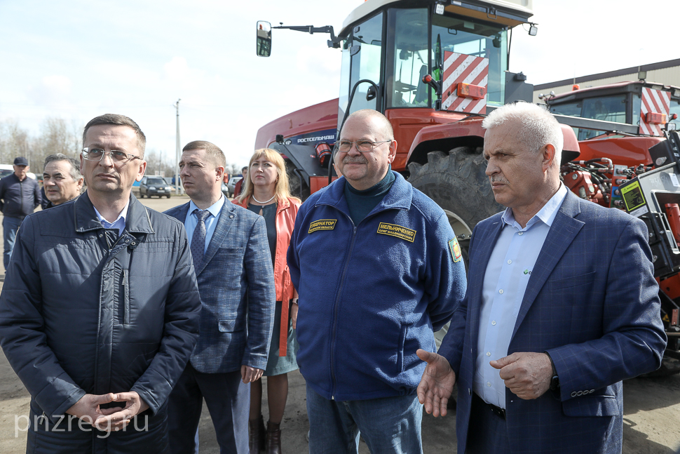 Олег Мельниченко предложил набирать мастеров со стажем для производственного обучения