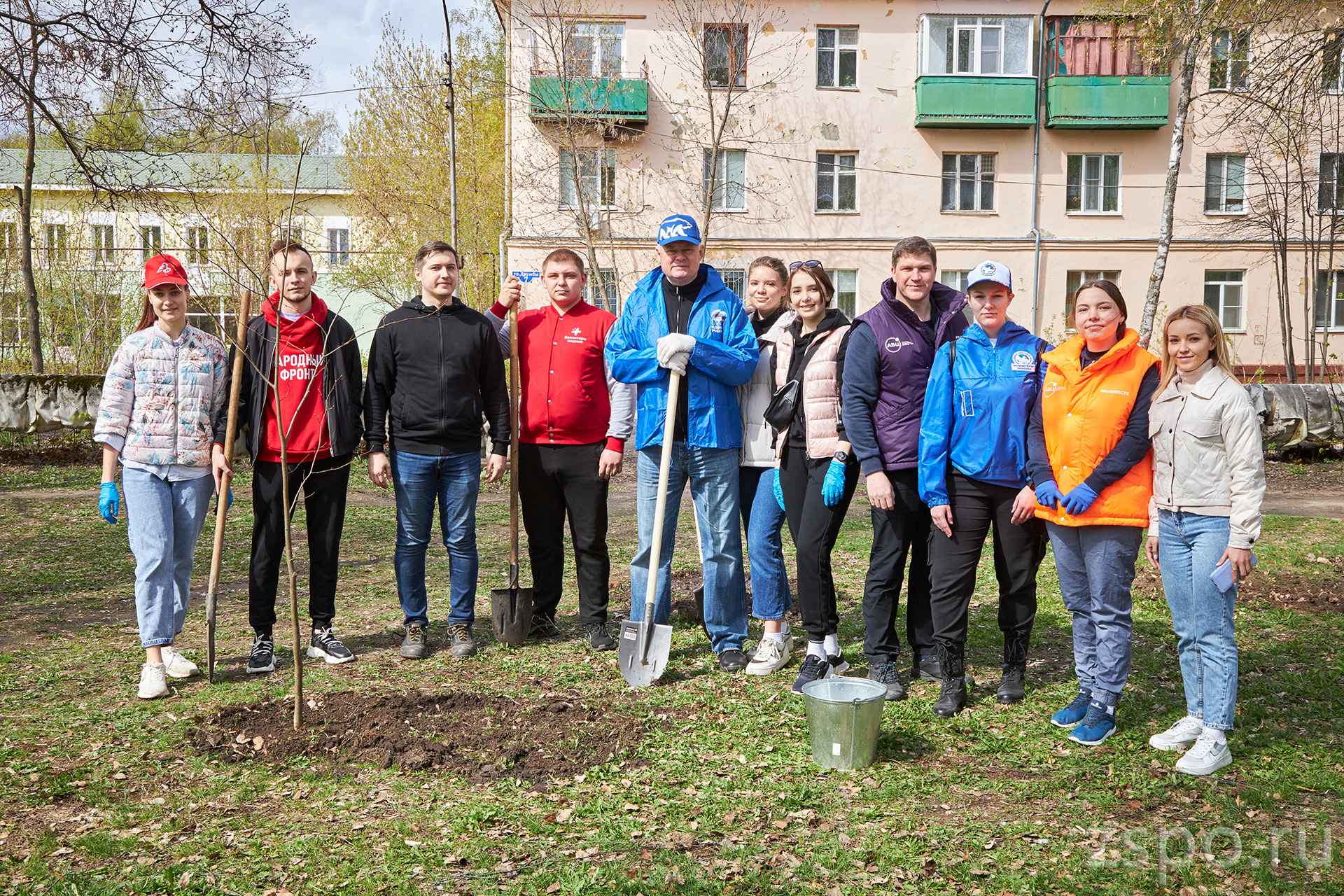 Вадим Супиков поблагодарил участников акции «Сад памяти»