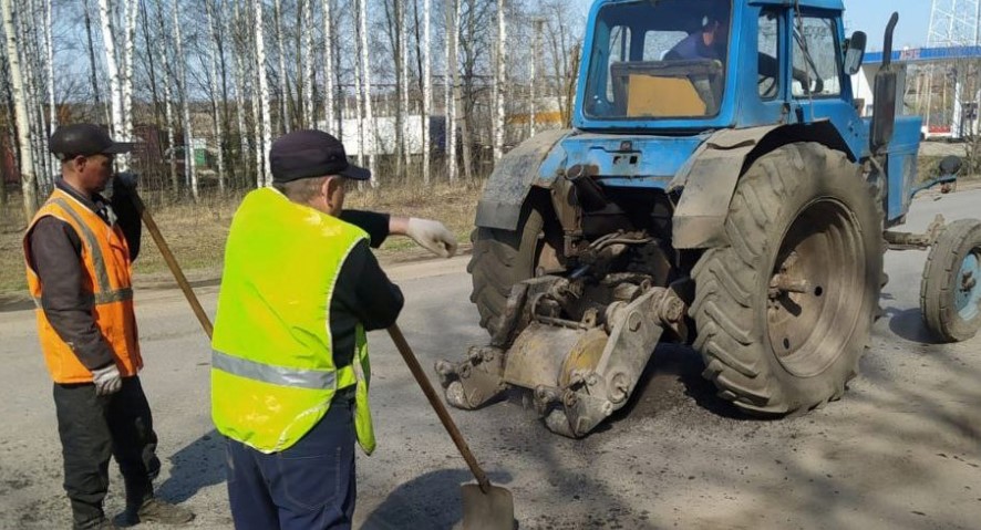 Жители Нижнего Ломова пожаловались на отсутствие нормальных дорог