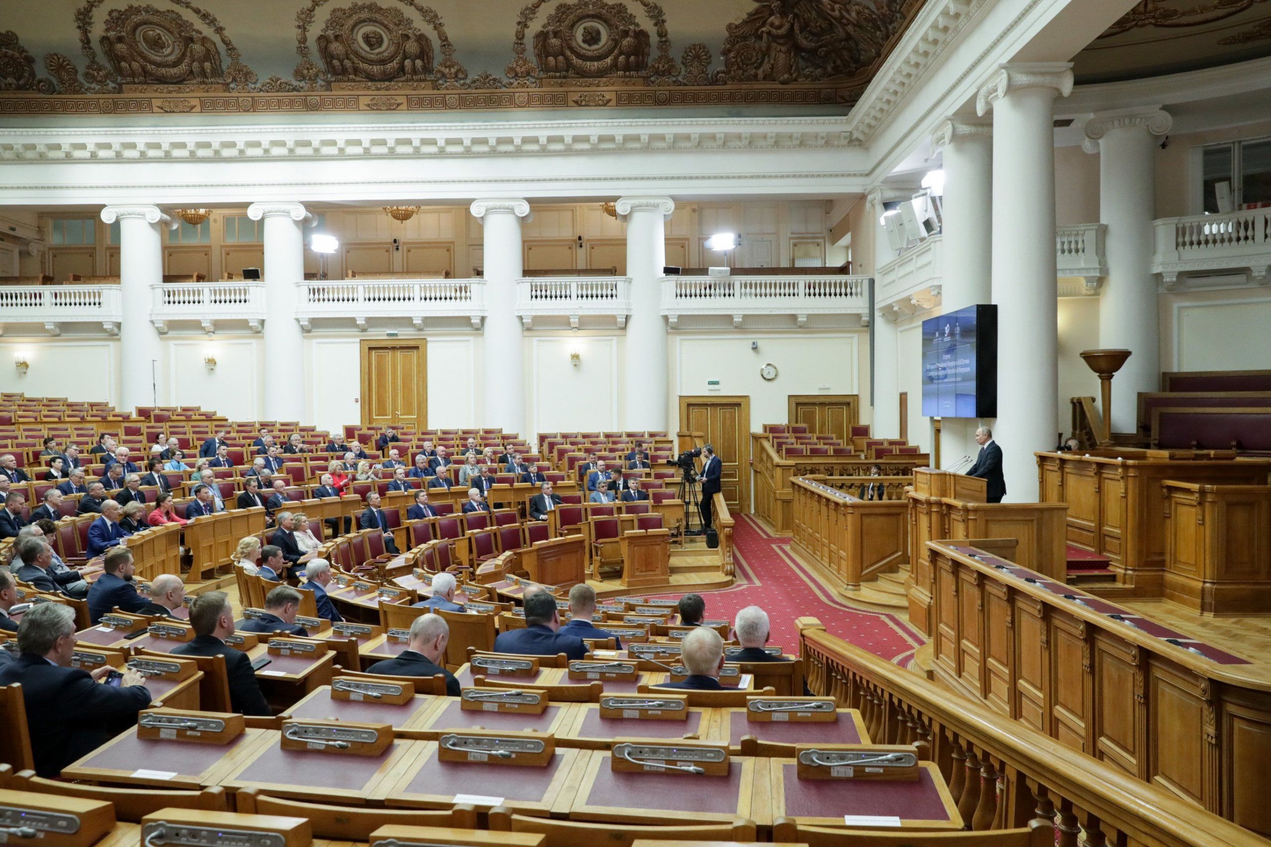 Вадим Супиков прокомментировал тезисы президента, с которыми он выступил на Совете законодателей РФ