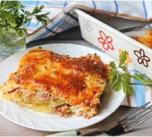 Готовим аппетитный картофельный гратен с беконом