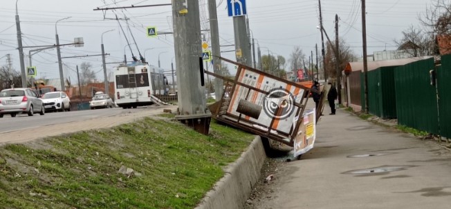 «Легкий весенний ветерок»: в Пензенской области продолжают падать остановки