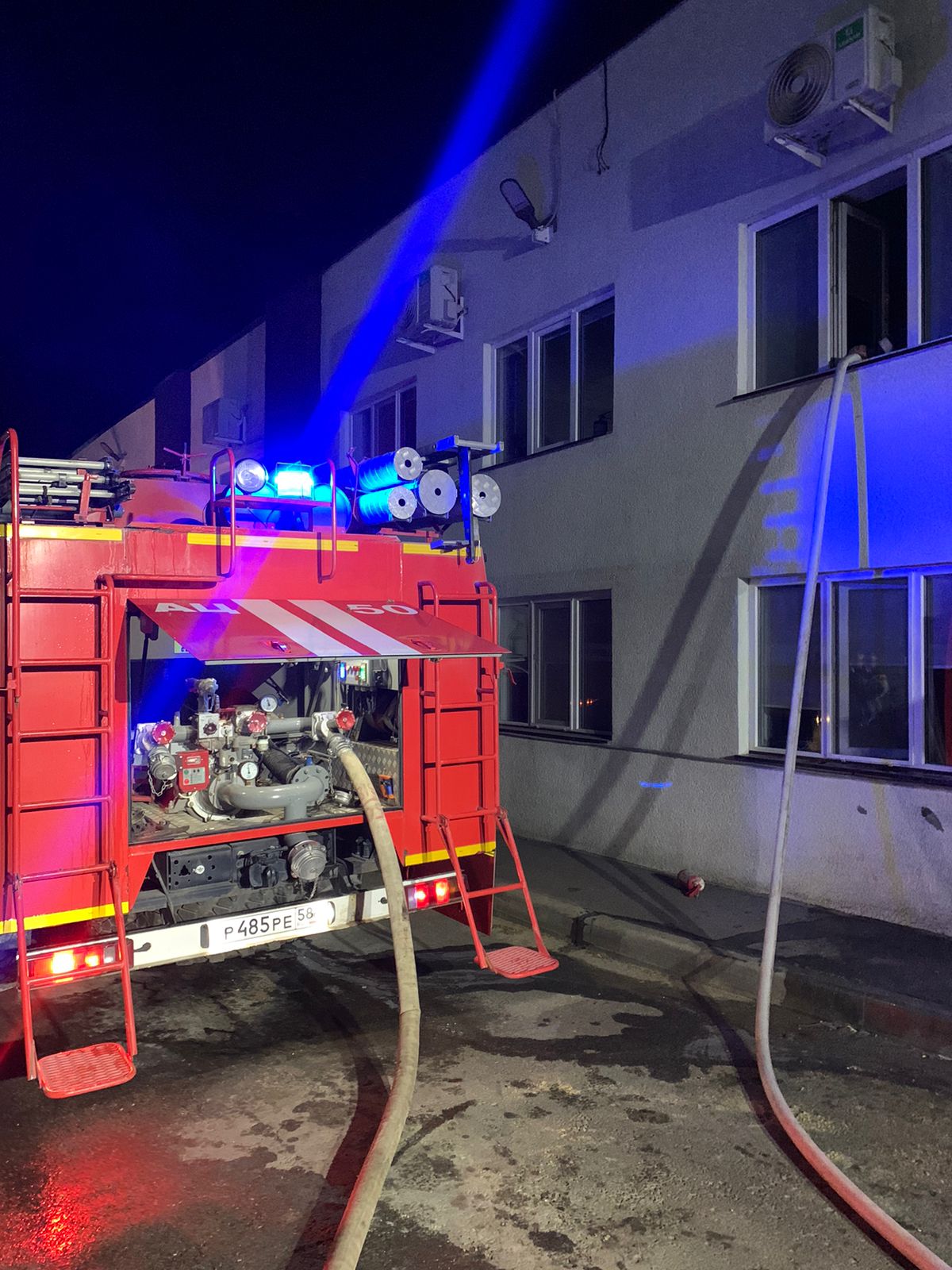 Под Пензой на заводе ночью вспыхнул пожар