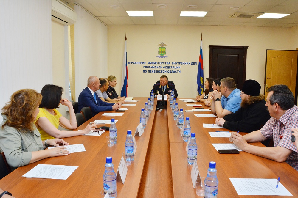 В Пензенском УМВД наметили план работы по обеспечению детской безопасности летом