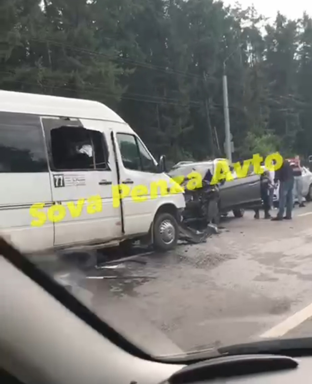 В Пензе в ДТП на Окружной пострадали пассажиры маршрутки и два водителя