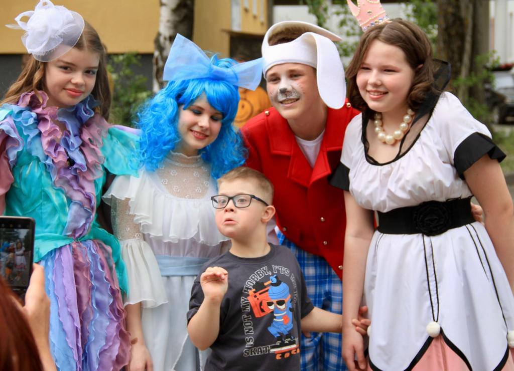 В Заречном прошел инклюзивный арт-фестиваль «Рыжая прищепка»