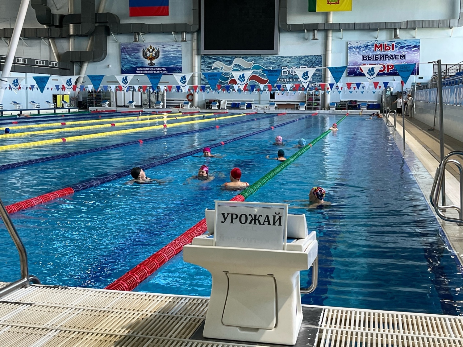 В Пензе создали клуб любителей плавания для жителей «серебряного возраста»