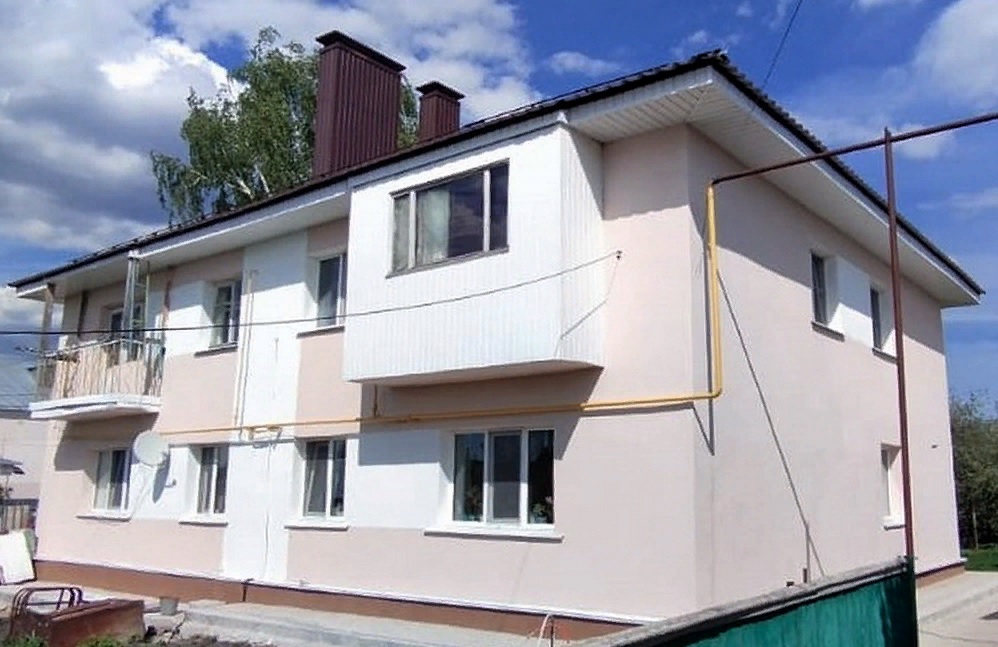 В Бековском районе отремонтировали фасад и фундамент многоквартирного дома