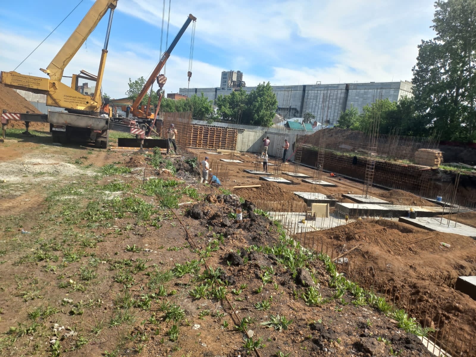 Мэр Кузнецка поделился фотографиями со стройплощадки новой поликлиники