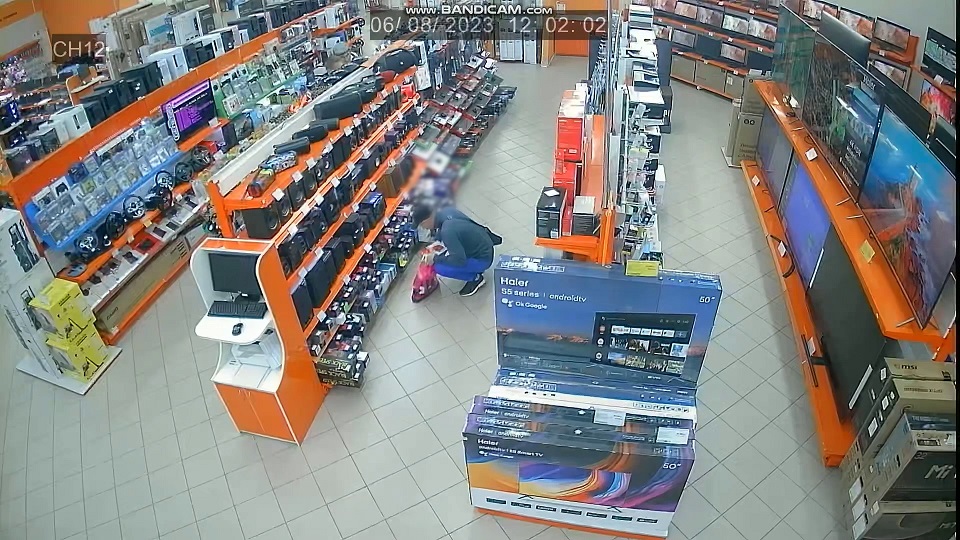 В Пензе житель Мордовии попался на воровстве портативных колонок