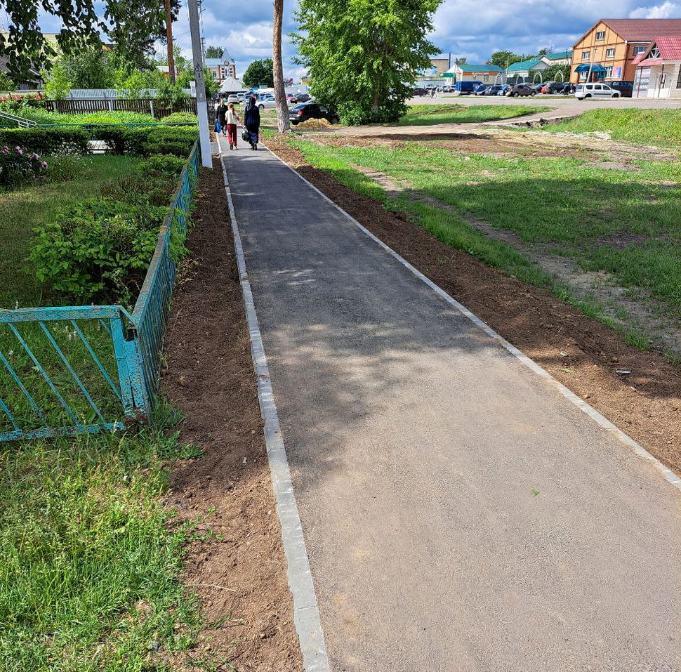 В Земетчино в рамках нацпроекта обустроили пешеходную зону