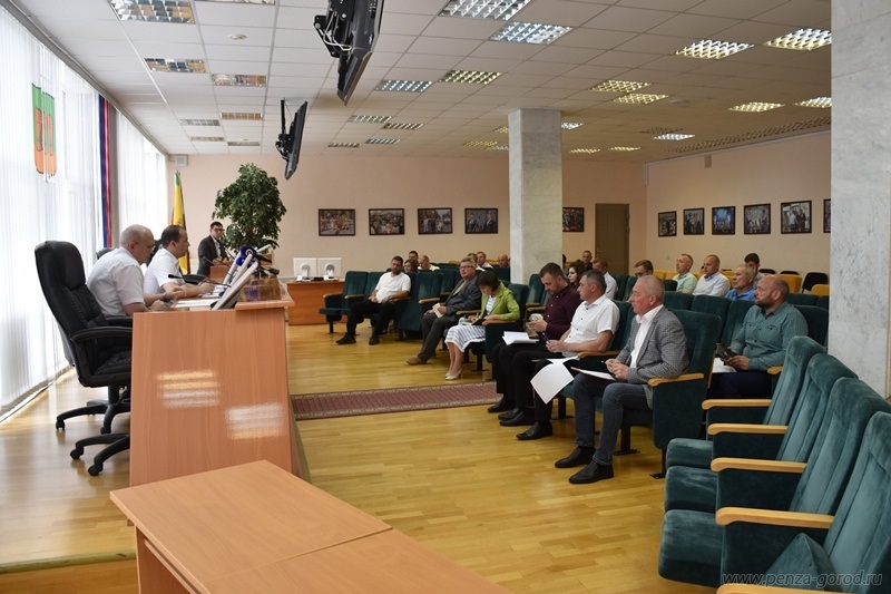 В Пензе подготовка к новому отопительному сезону должна завершиться до начала августа