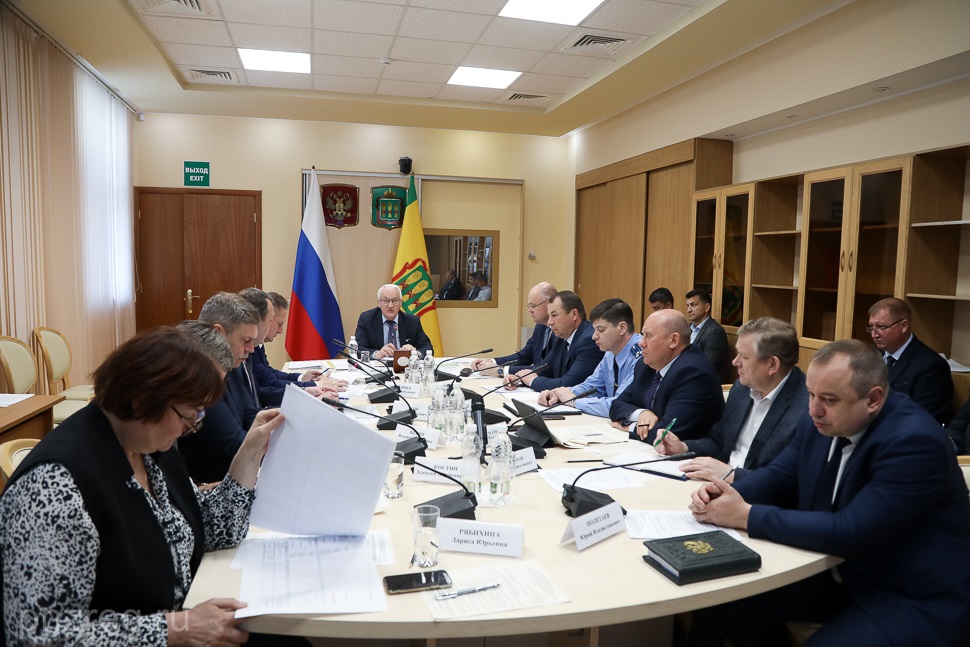 В Пензенской области в день школьного выпускного запретят пользоваться пиротехникой