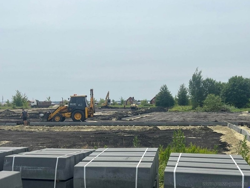Пензенцам рассказали, как идет строительство «умной» площадки в микрорайоне Заря