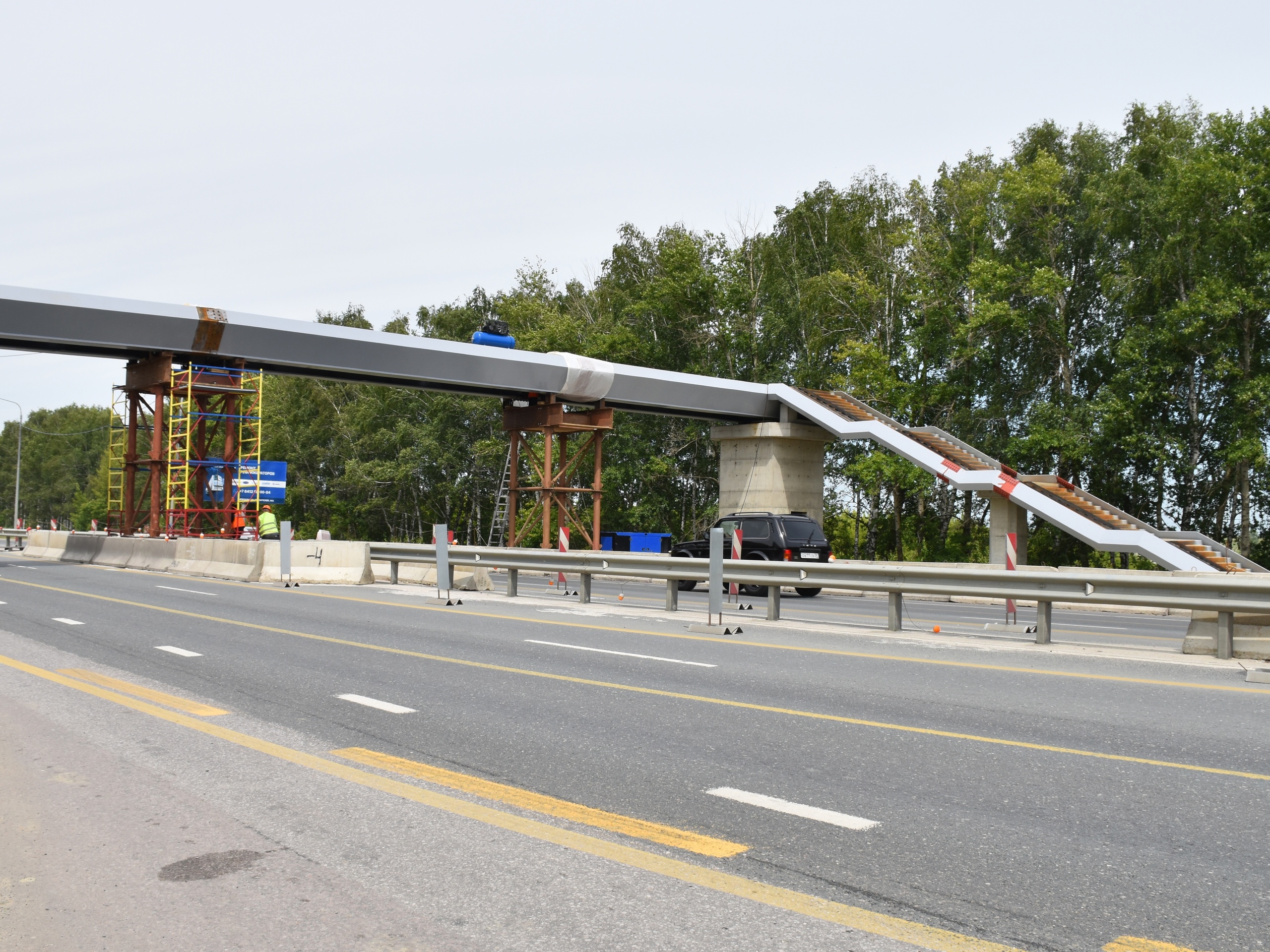 Мэр Пензы рассказал о поломке, из-за которой приостановили установку опор на трассе М5