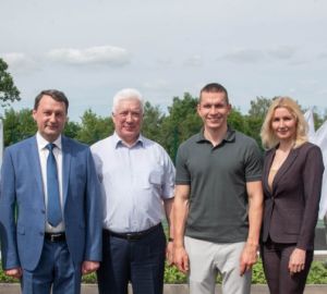 В Богословке торжественно открылся новый ФОК