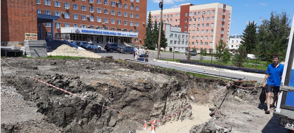 На территории больницы Захарьина началось строительство помещения под дорогостоящее оборудование