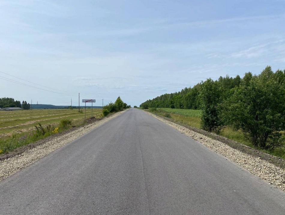 В Сосновоборском районе отремонтировали больше двух километров автодороги