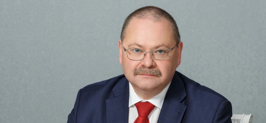 Олег Мельниченко по итогам мая сохранил стабильные позиции в рейтинге глав регионов