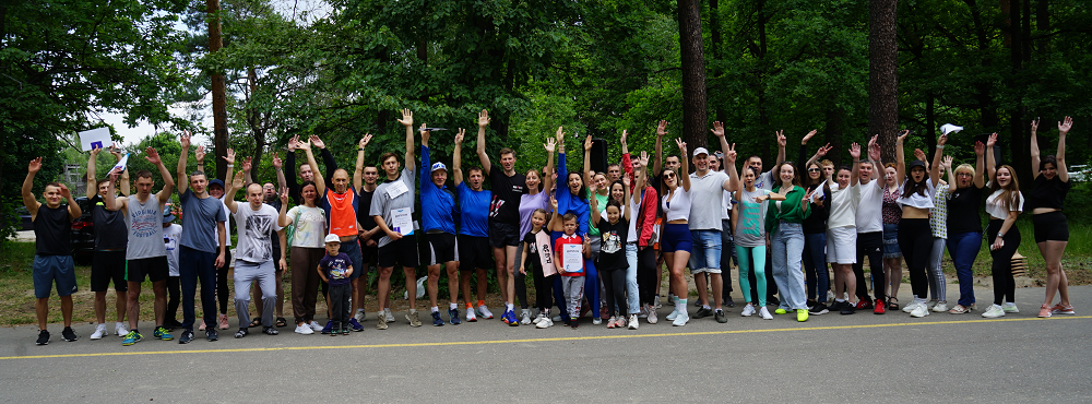 Сотрудники группы компаний "Дионис" провели легкоатлетическую эстафету