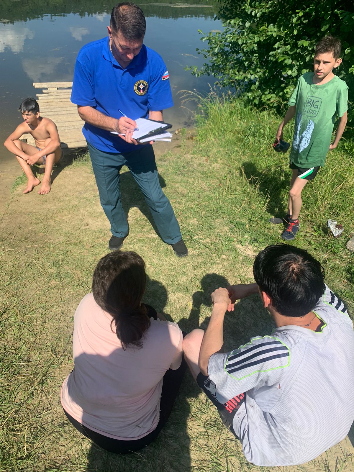 В Кузнецке подросткам без родителей предлагают удалиться с пляжей