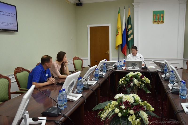 Из пензенских ливневок откачали 365 кубов мусора