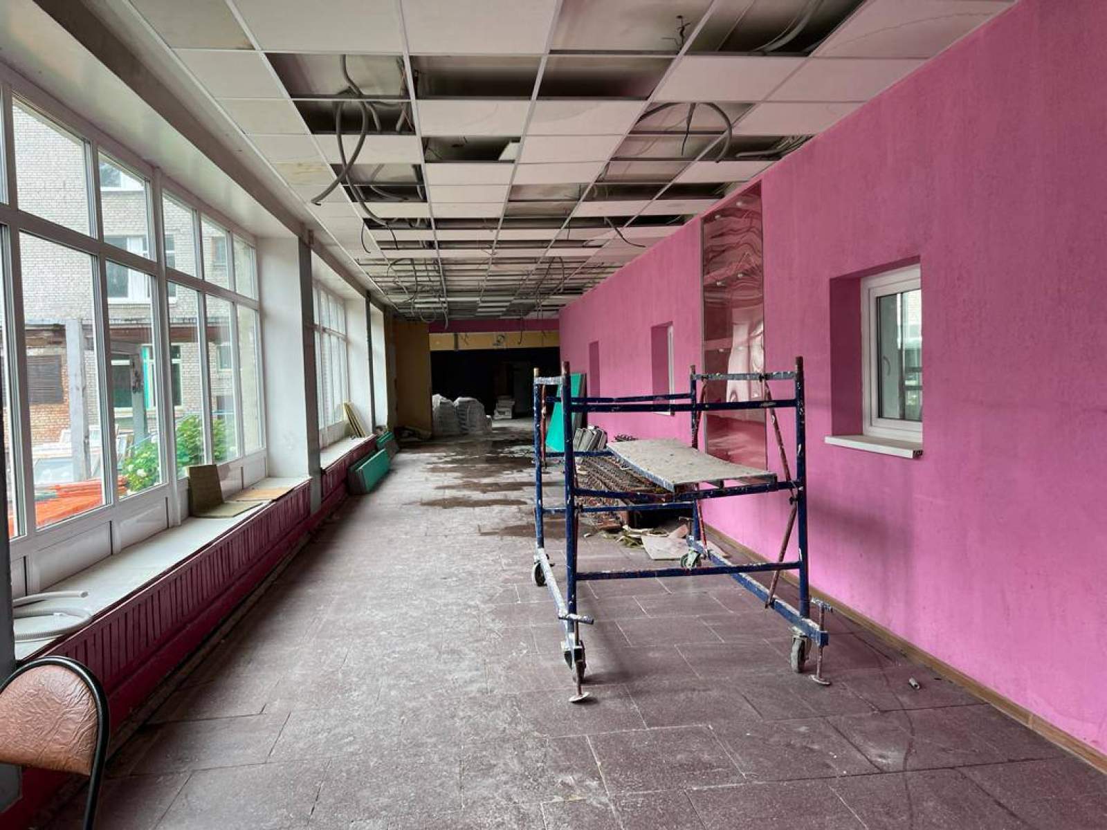 В Заречном из-за непогоды ремонт школы отстает от графика