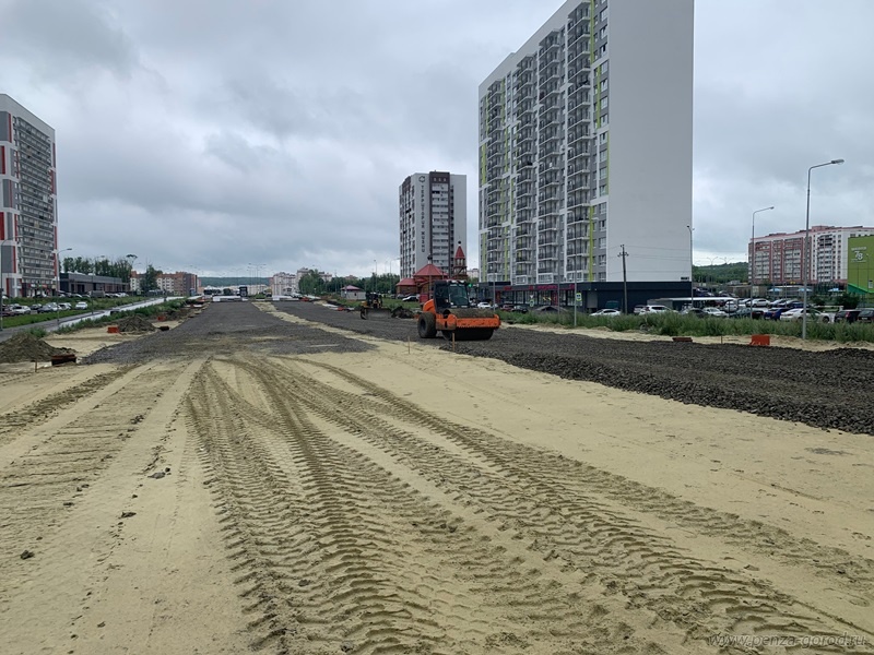 В Пензе монтируют надземный пешеходный переход через трассу М5 «Урал»