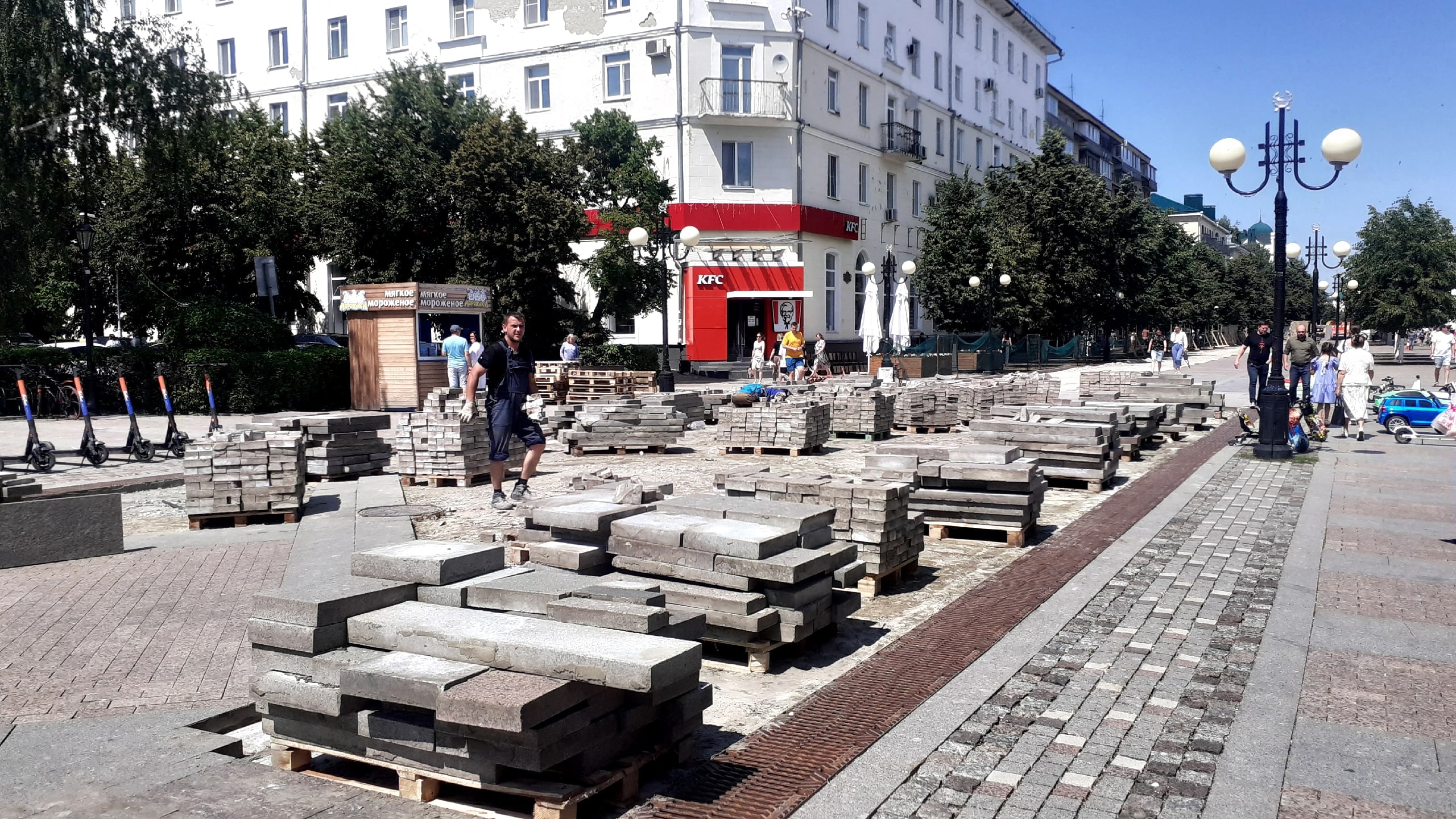 Пензенцам рассказали, когда завершат ремонт теплосетей на улице Московской