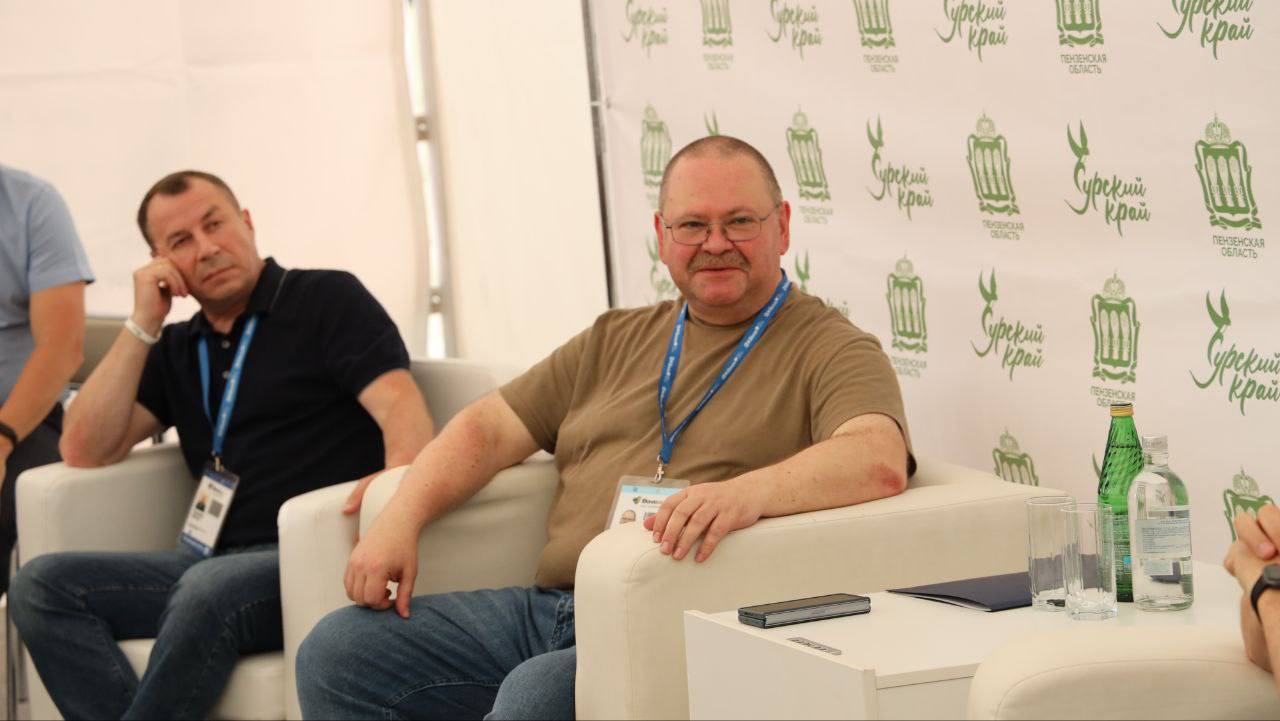 Олег Мельниченко обещал удвоить гранты пензенцев, полученные на «iВолга»