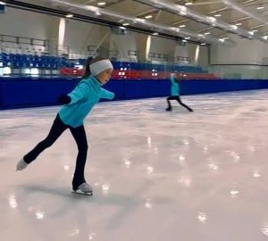 Ледовый комплекс "Хрустальный" открыли для спортсменов