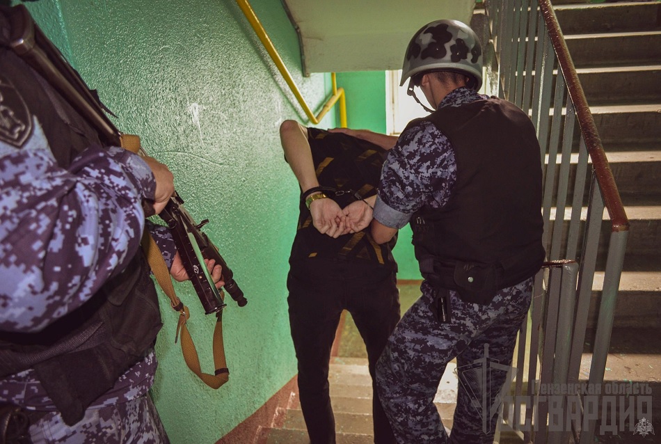 В пензенском Арбекове мужчина в пьяном угаре жестоко избил супругу