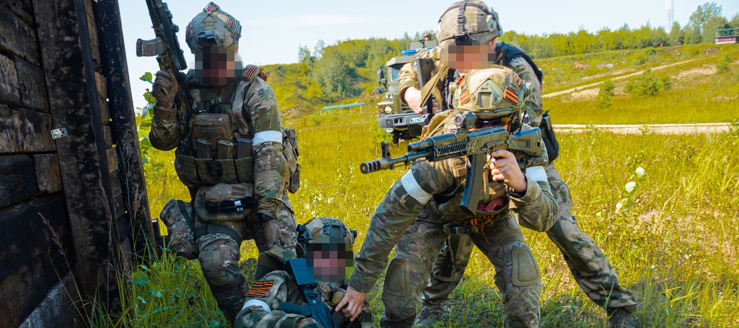 В Пензе спецназ Росгвардии отработал план действий при встрече с преступниками