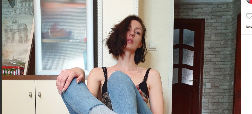 Самую длинноногую женщину пензячку Екатерину Лисину пригласил на танец мужчина вдвое ниже. Видео