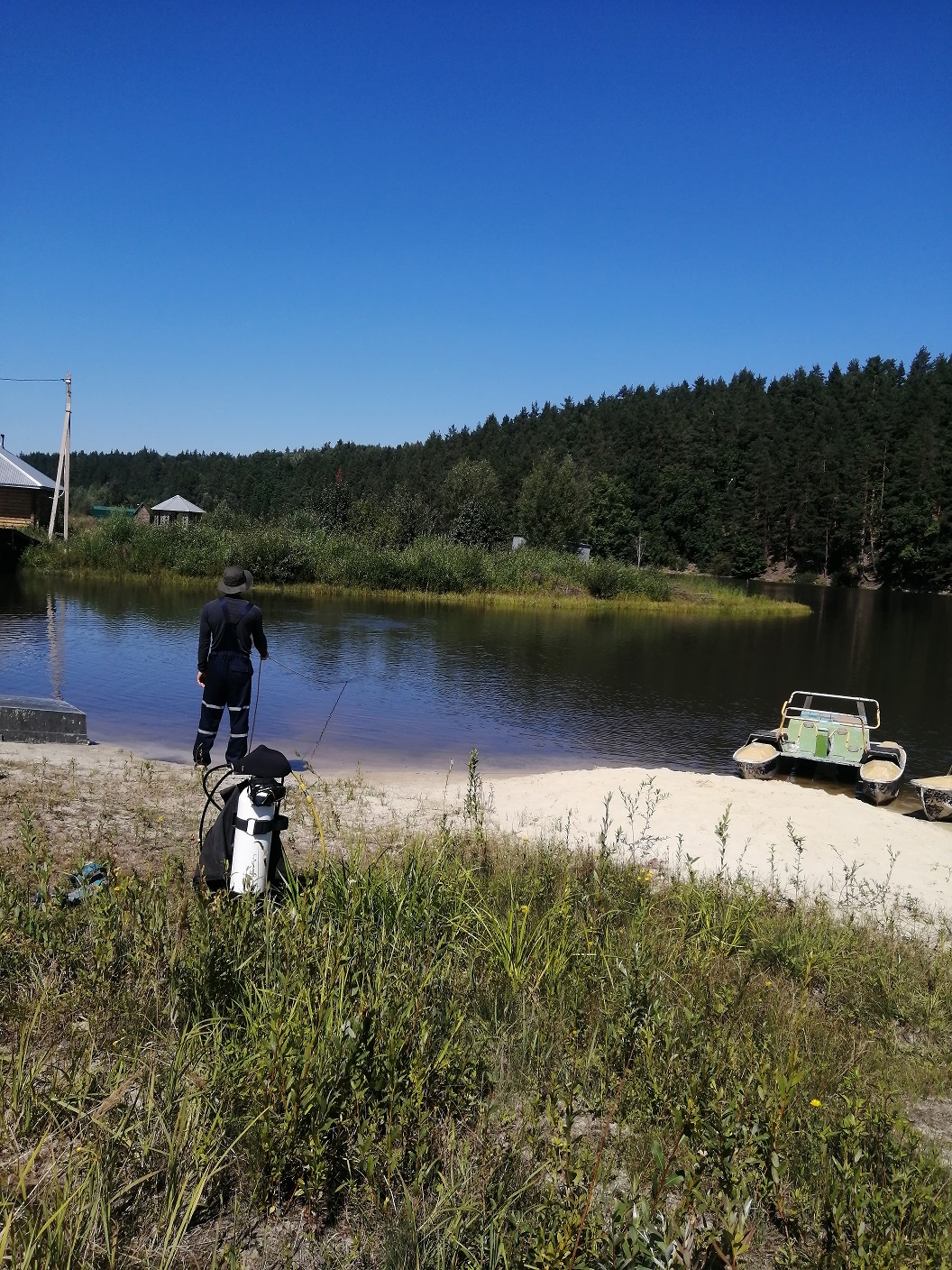 В Кузнецком районе в пруду утонул мужчина