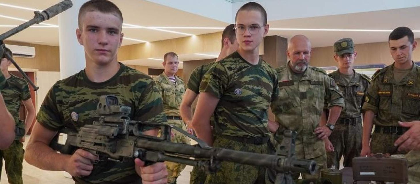 Пензенские росгвардейцы познакомили участников «Гвардейца» со своей службой