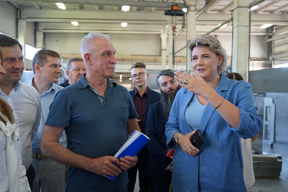 Сергей Морозов и Ольга Изранова обсудили меры поддержки производственного бизнеса