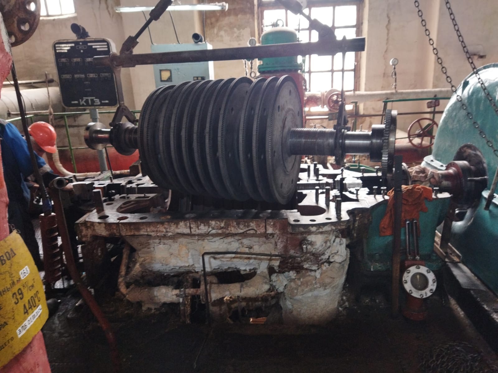 Кузнечанам объяснили длительное отключение горячей воды