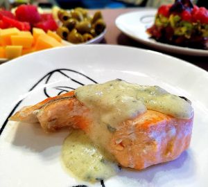 Готовим свежую форель с соусом бешамель