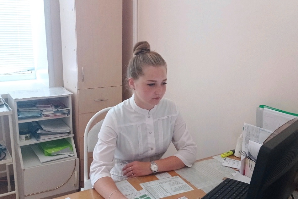 В иссинской участковой больнице появилось три молодых медработника