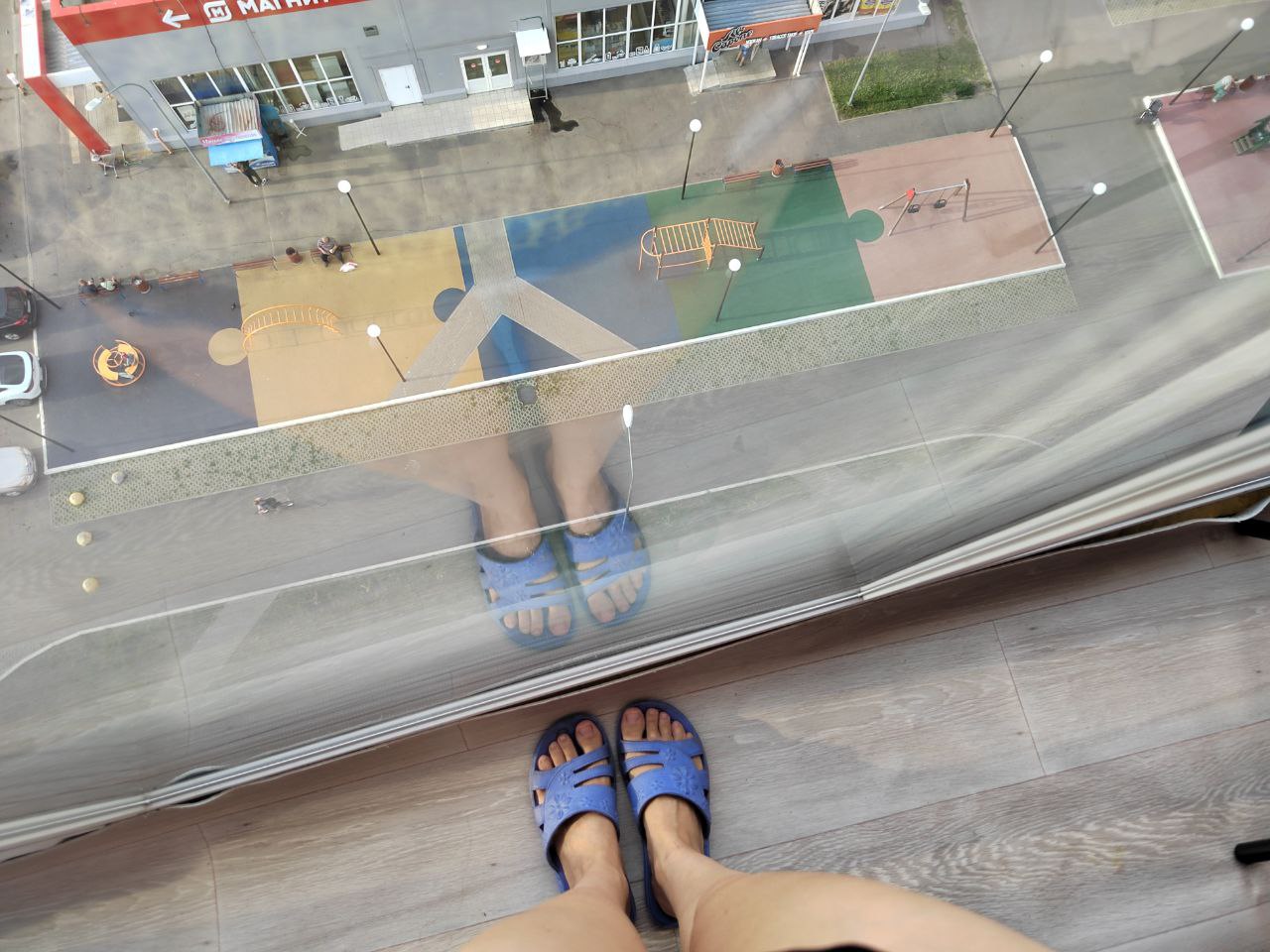 В Кузнецке врачи борются за жизнь малыша, выпавшего из окна многоэтажки