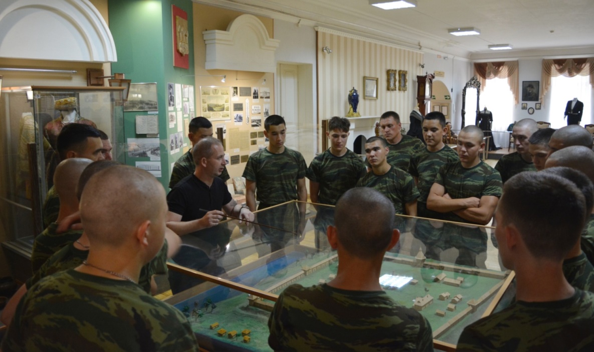 Участники "Гвардейца" посетили Пензенский краеведческий музей